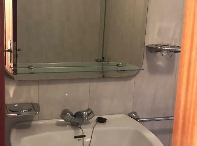 Apartamento Edificio Candilejas شقة *